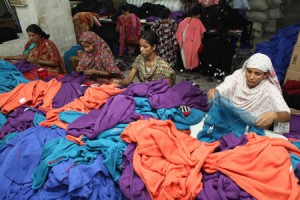 Garment factory in Dhaka, Bangladesh © Abir Abdullah / Asian Development Bank