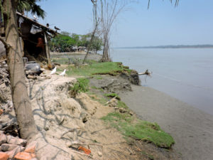 Erosion in Polder 29, Khulna district; Credit: Sabrina Zaman/REACH