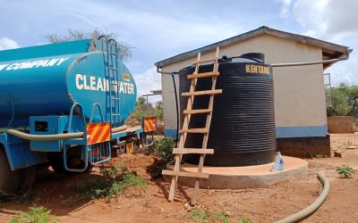 A rainwater harvesting tank at a rural health care facility to be refilled by a water truck during dry season in Kitui County, Kenya. Credit: Annah Kavata/FundiFix